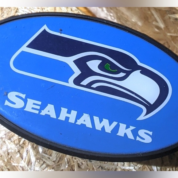 Seattle Seahawks Tow Hitch Cover - Picture 1 of 4
